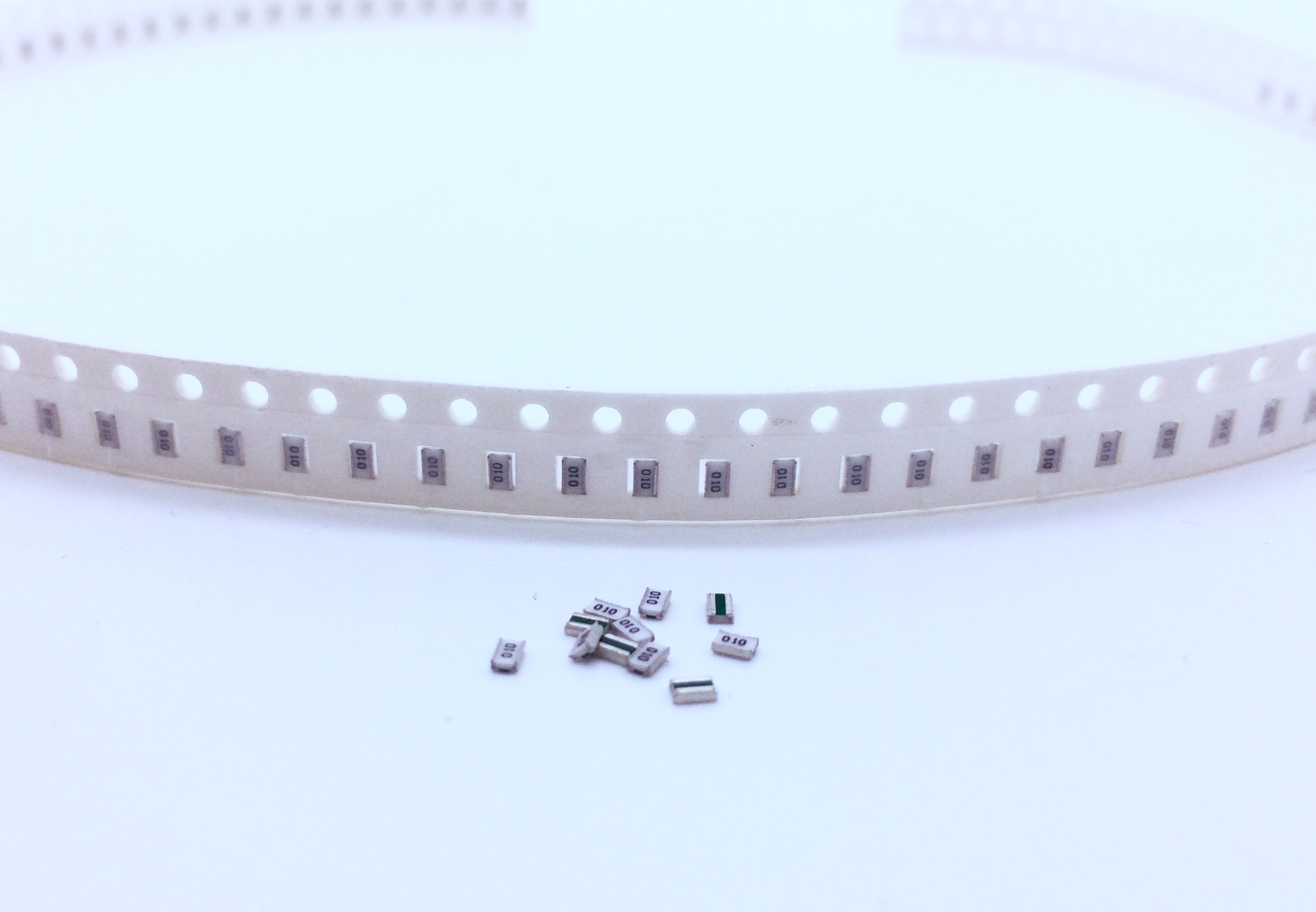 SME series alloy film-mounted precision resistor